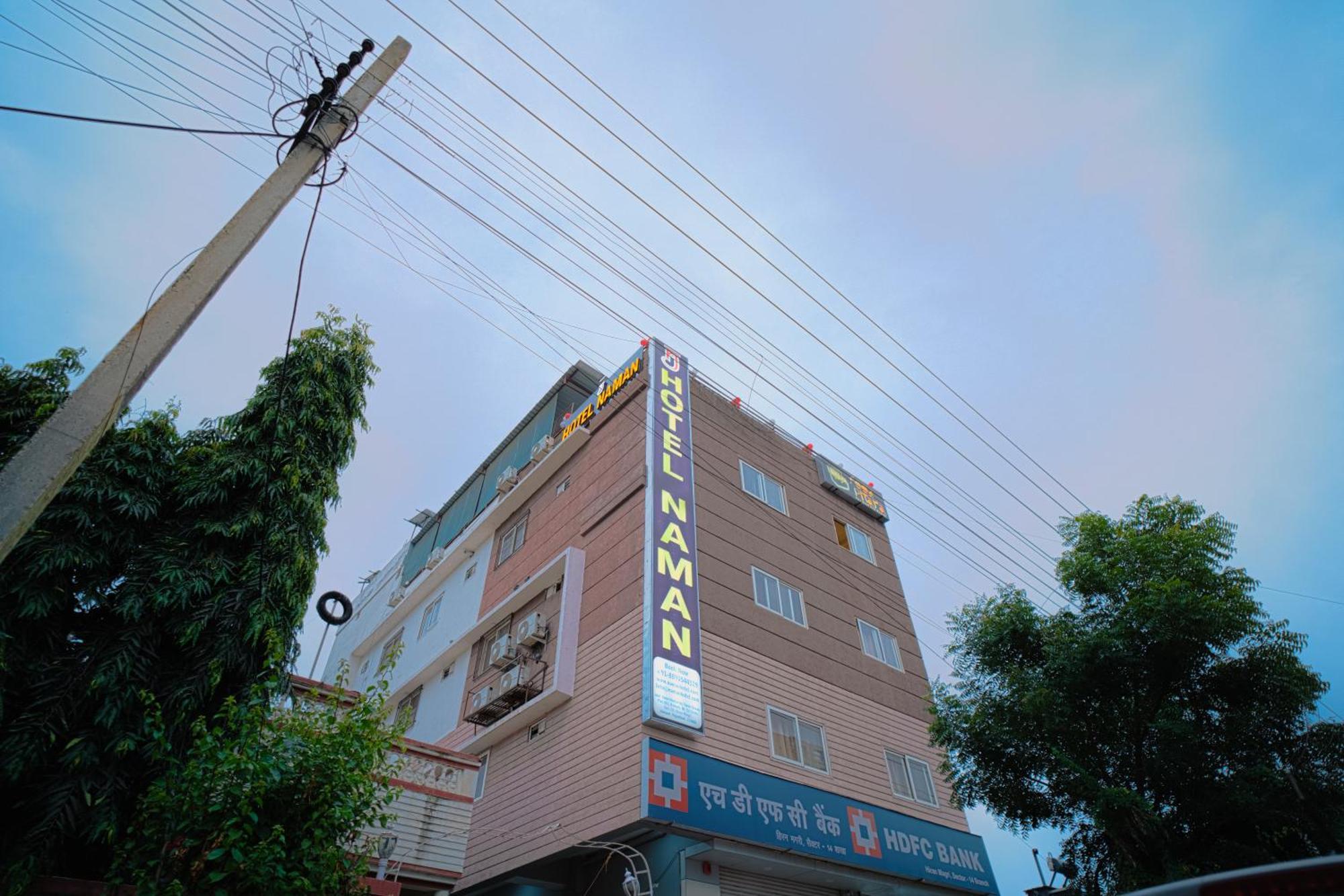 Hotel Naman Udaipur Kültér fotó